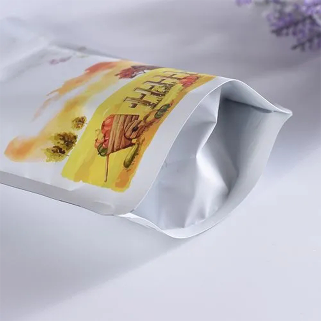 Sac à fermeture éclair avec matériau composé